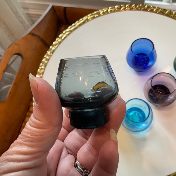 VTG Saki Cordial Colored Etched Shot Glasses - Set of 6 - Picture 5 of 10